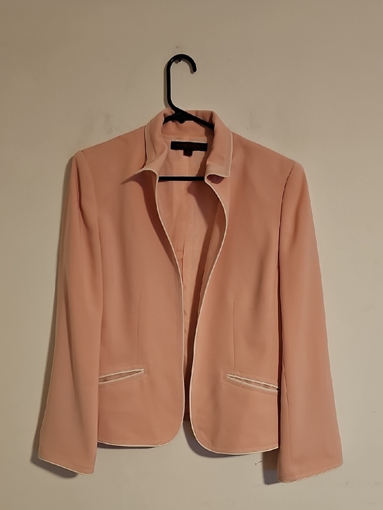 Anne Klein Jackets & Blazers - Anne Klein Blush Pink Open-Front Blazer with Cream Trim